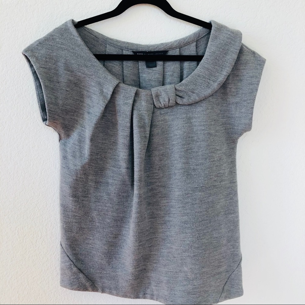 Marc by Marc Jacob’s gray cotton TOP